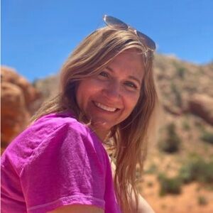 Meet your Posher, Dora